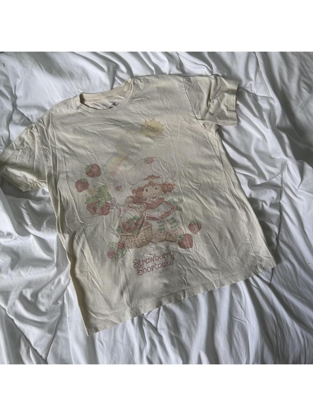 Hollister Strawberry Shortcake T-Shirt